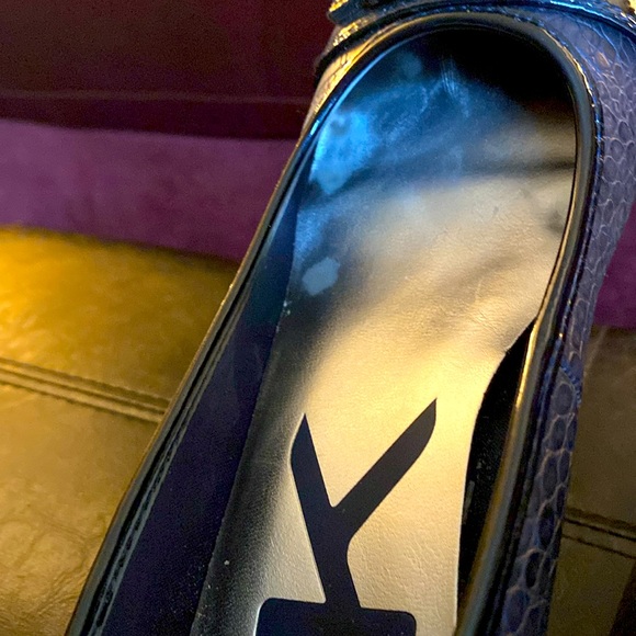 Anne Klein Wedges - Picture 4 of 5